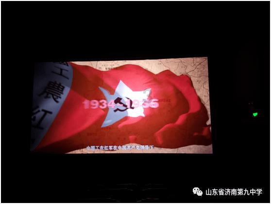 逃离可爱村落